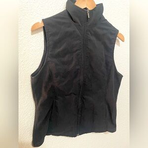 Columbia soft shell vest women’s medium full zip
